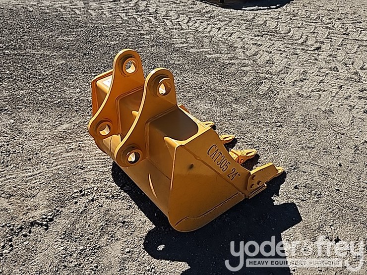 caterpillar-305-image-3