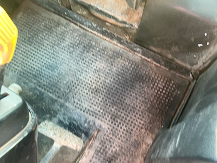 john-deere-4430-image-51