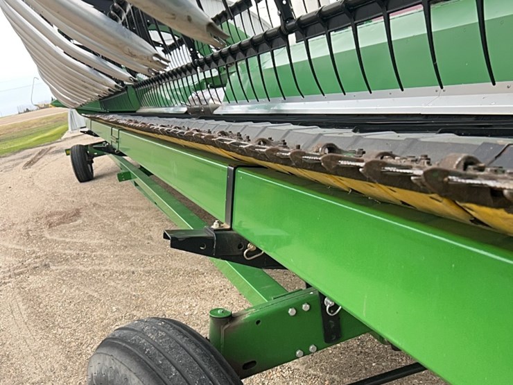 2013-john-deere-640-image-19