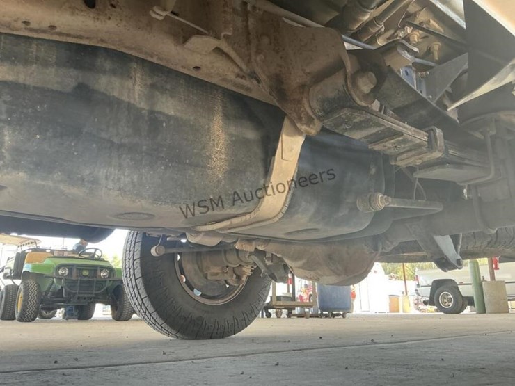 2001-ford-f250-image-26