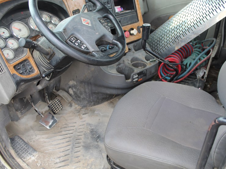 2009-international-prostar-image-9