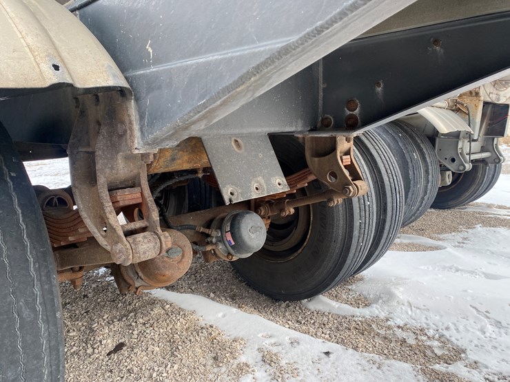 1989-walker-tanker-image-26