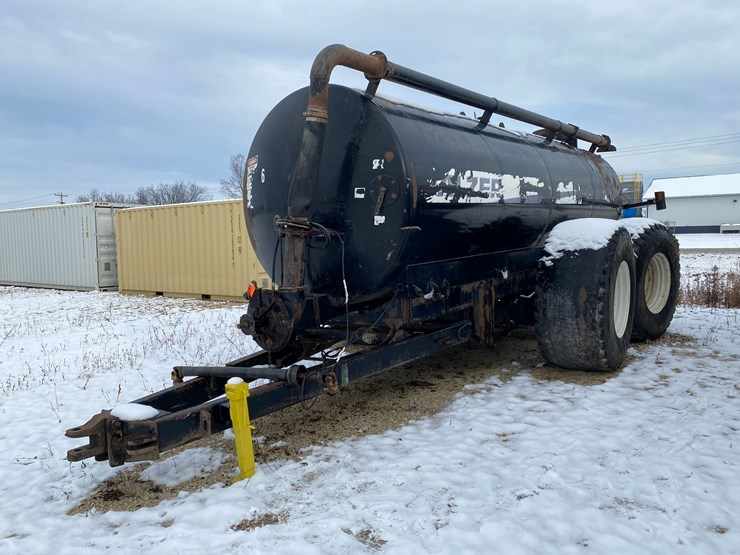 #1200-•-balzer-6000-tandem-axle-tanker-(no-title)-(st.-nazianz,-wi)-image-1