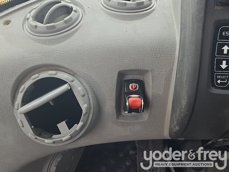 2017-volvo-l110h-image-85