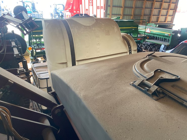 case-ih-1240-image-18