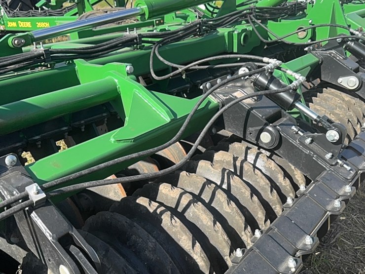 2023-john-deere-h-image-72