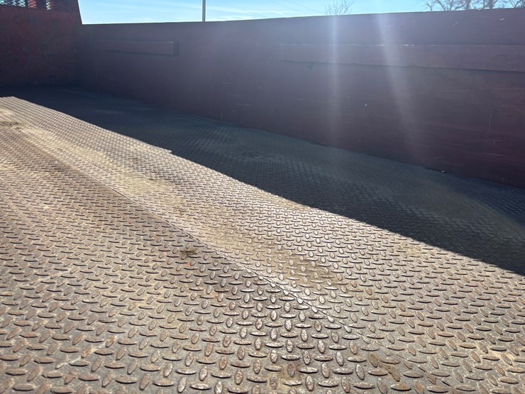 freightliner-fl70-image-41