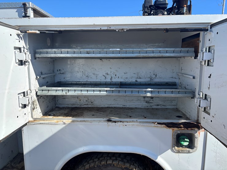 2011-miller-bobcat-225-image-21