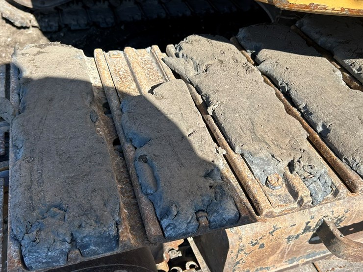 caterpillar-c4.4-image-97