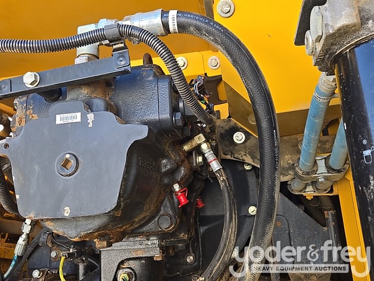 2022-komatsu-pc360-lc-11-image-58
