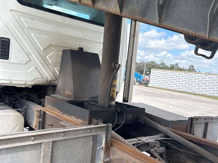 2014-international-workstar-7500-image-21