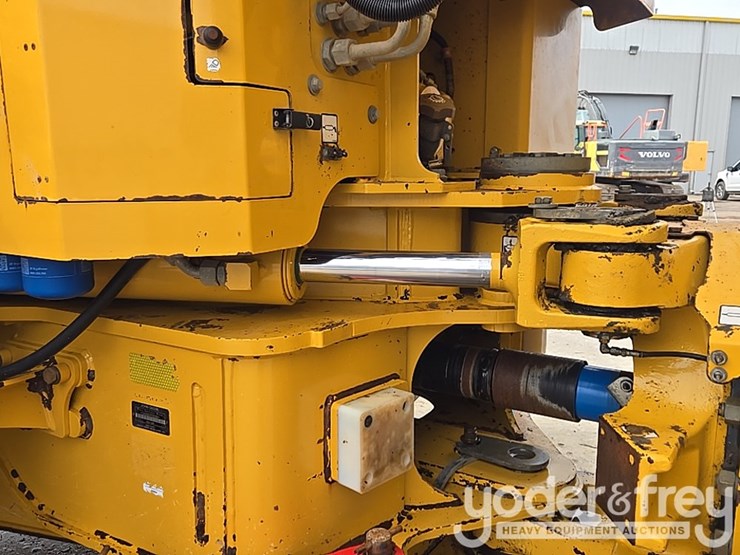 2019-deere-460e-image-41