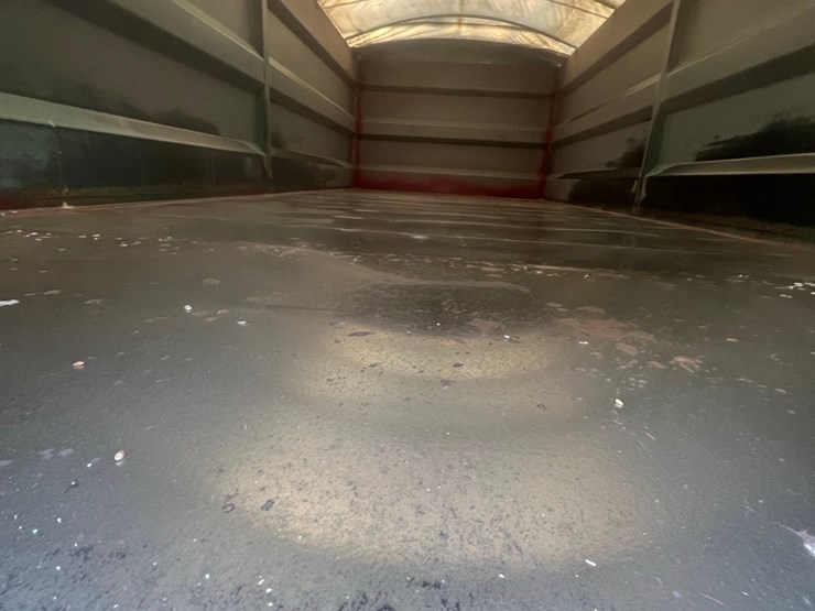 lot-12.-1981-ih-tandem-twin-screw-grain-truck,-very-good-19’-strong-box-and-hoist,-roll-tarp,-466-diesel,-5+4-
vin-af195bca10481-image-20