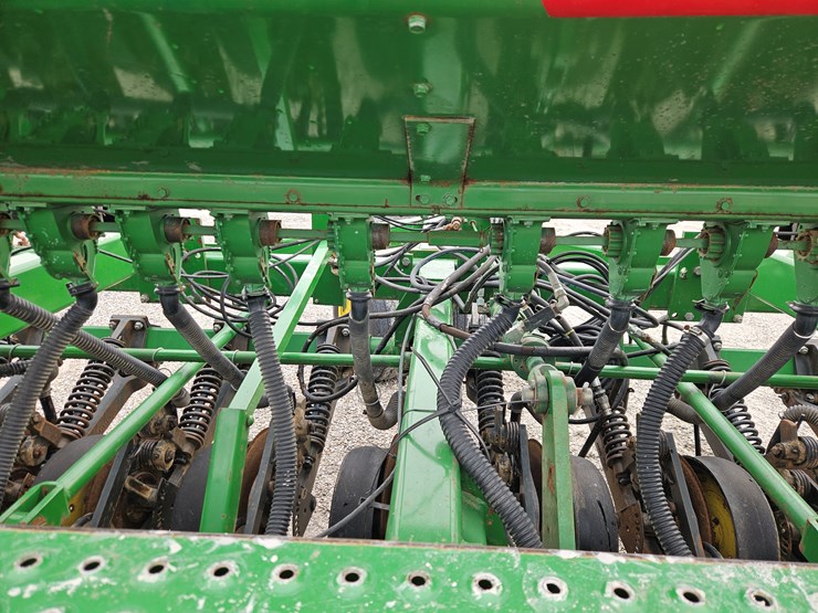 1990-john-deere-750-image-11