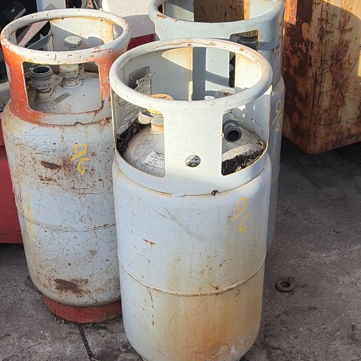 #96 • Forklift propane tanks