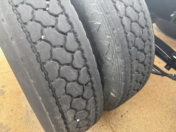 2019-peterbilt-579-image-62