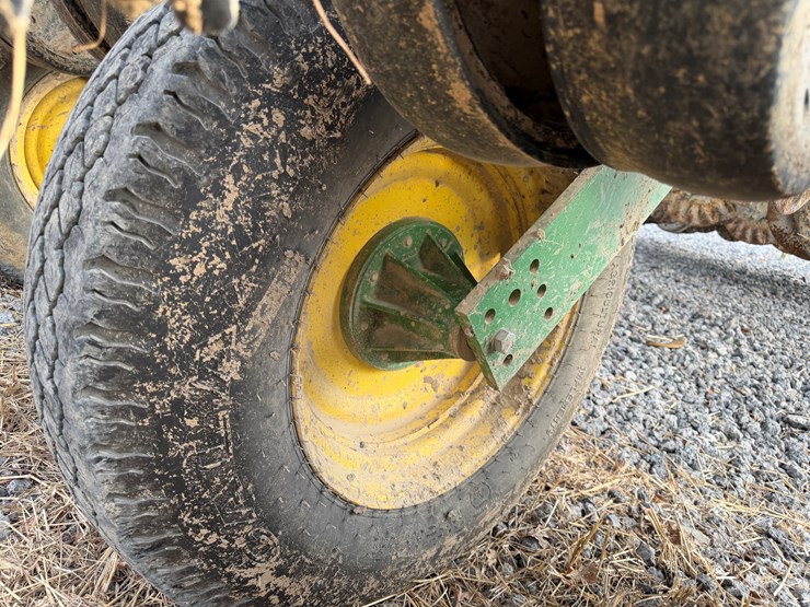 john-deere-1790-image-13