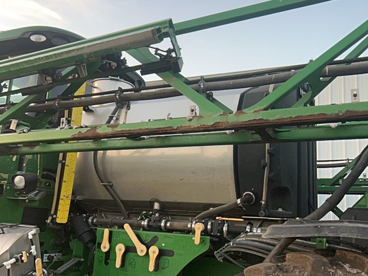 2014-john-deere-r4030-image-21