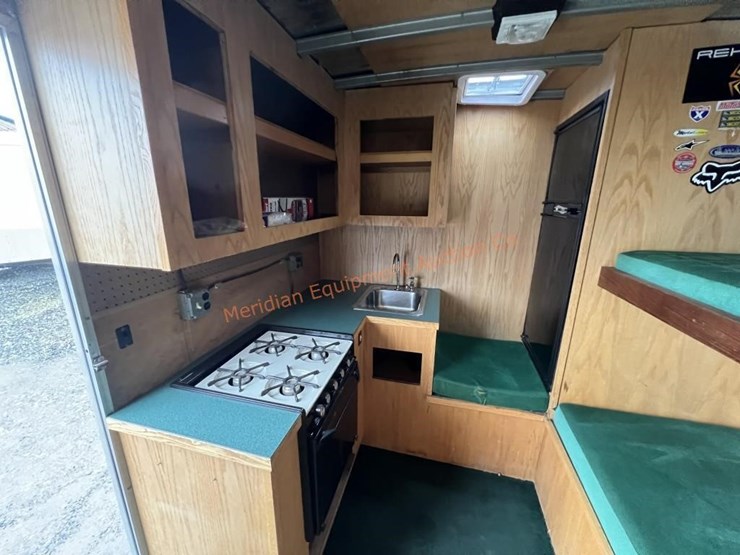 1999-cargo-wells-image-23