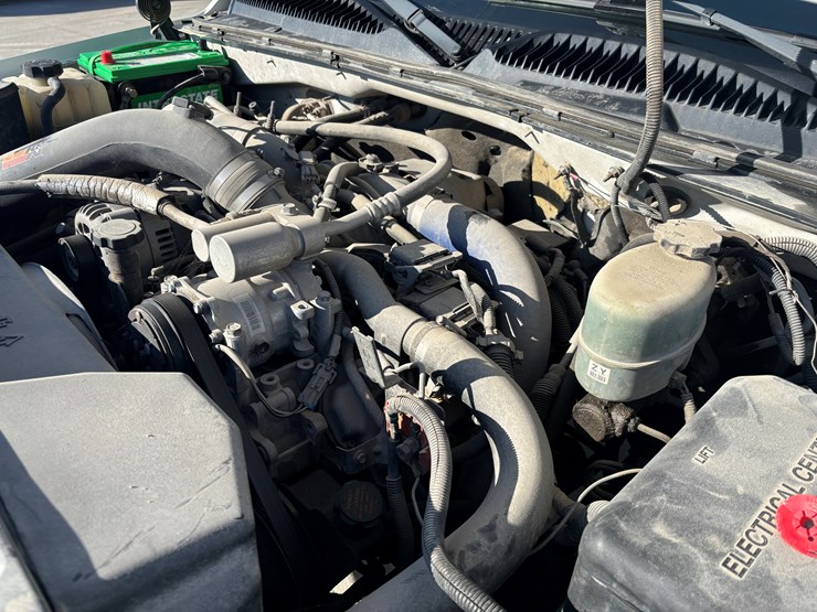 2002-chevrolet-2500-image-30