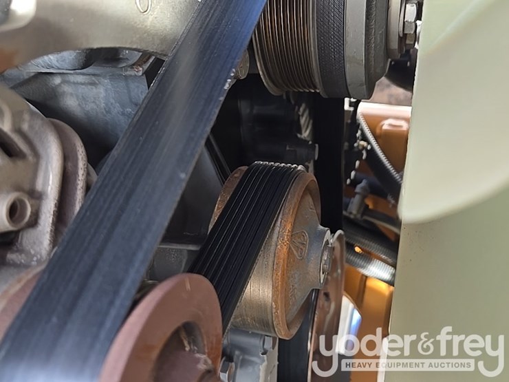 2022-case-590sn-image-63