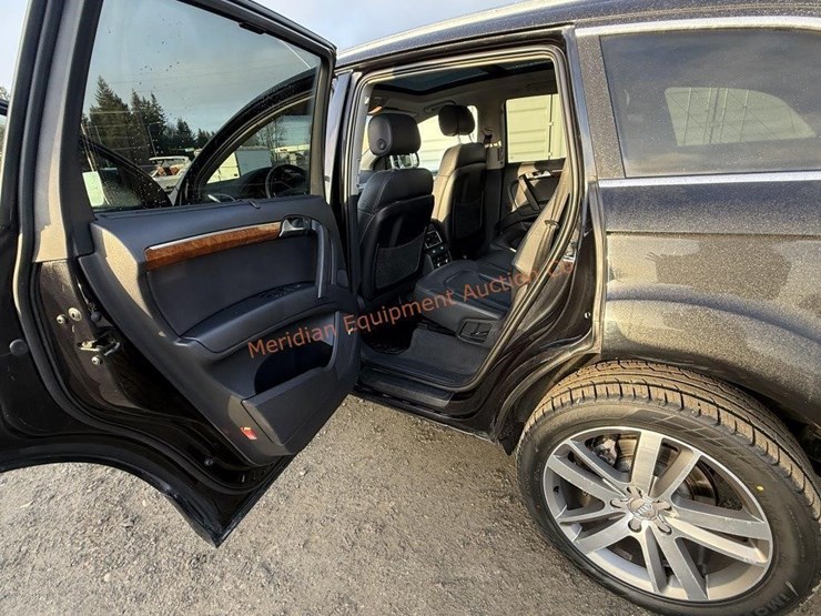 2014-audi-q7-image-25