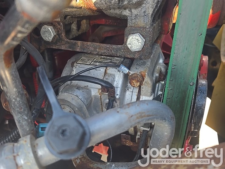 2020-freightliner-m2-106-image-44