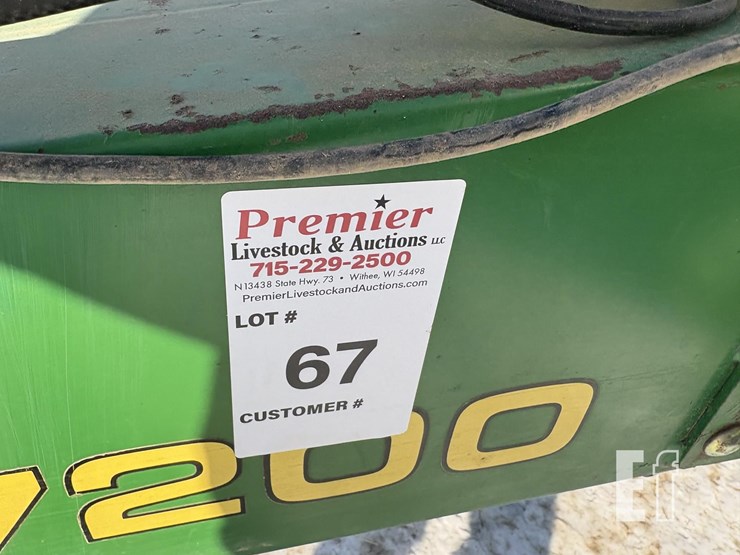 john-deere-7200-image-17