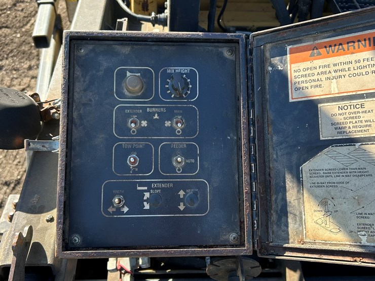 caterpillar-ap-650b-image-36