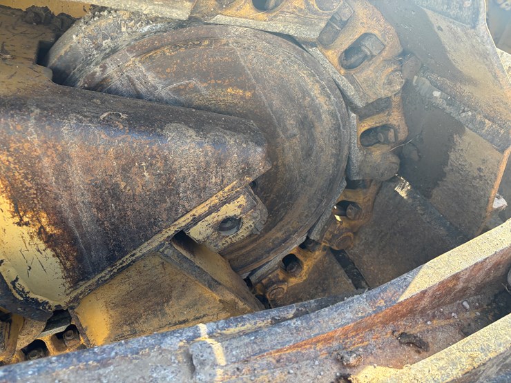 caterpillar-d6m-image-64