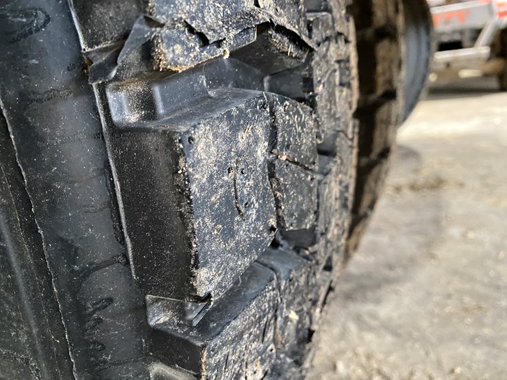 2019-western-star-4700sb-image-12