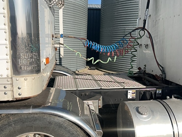 2007-kenworth-t800-image-25