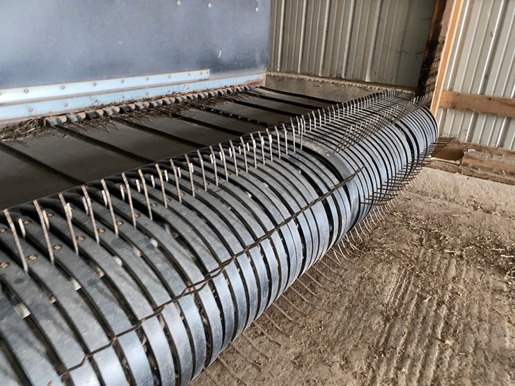 #135-•-2013-oxbo-4334-self-propelled-merger-(reedsville,-wi)-image-33