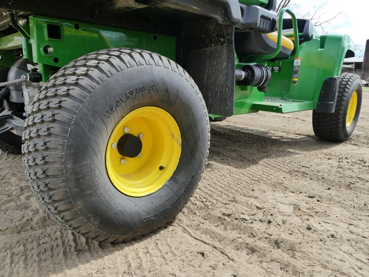 2024-john-deere-tx-image-7