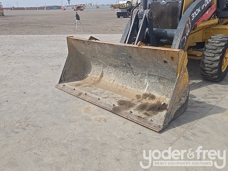 2014-deere-310k-ep-image-19