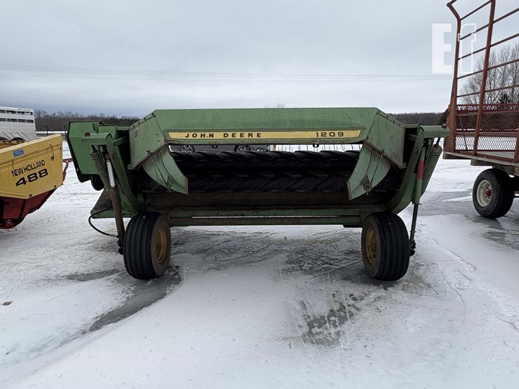 john-deere-1209-image-8