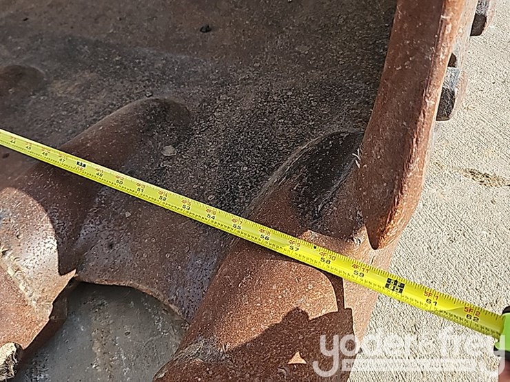 2017-komatsu-pc360-lc-11-image-26