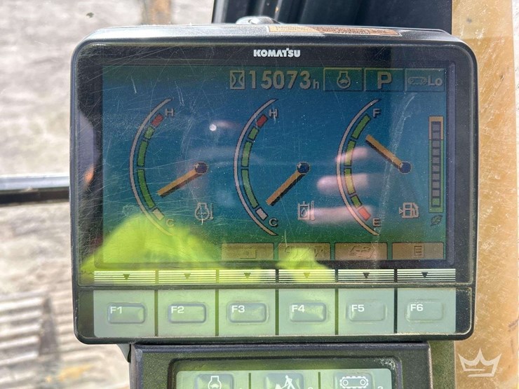 2012-komatsu-pc200-lc-8-image-16