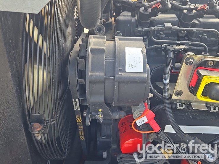 2018-doosan-c185wdz-image-28