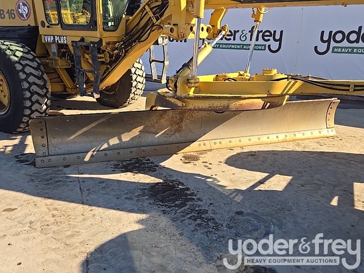 2005-caterpillar-140h-vhp-plus-image-72