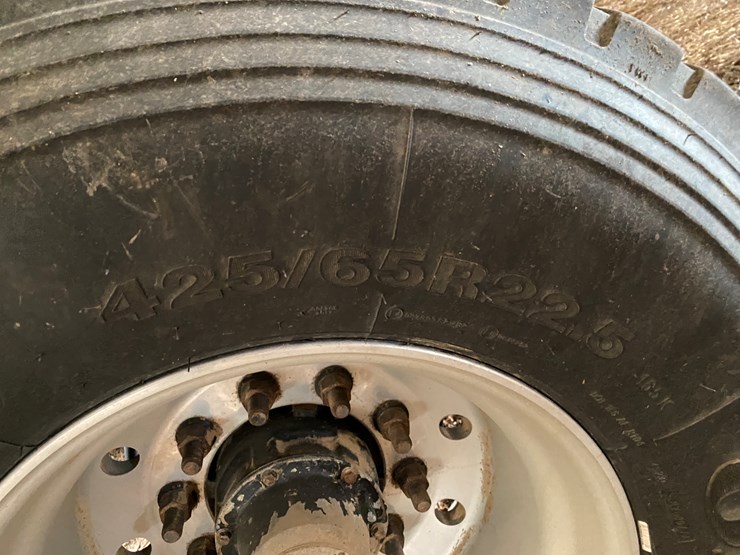 2012-h-&-s-top-dog-image-8