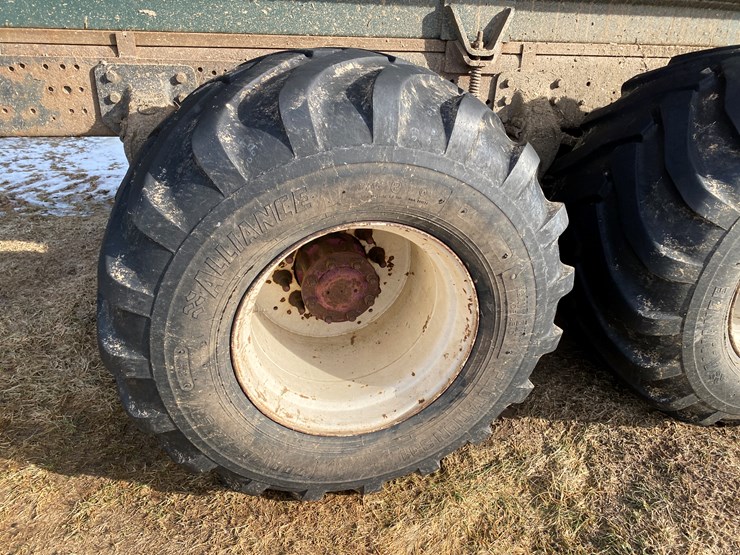 #425-•-mack-elite-cl-713-manure-truck-(has-wi-title)-(colfax,-wi)-image-18