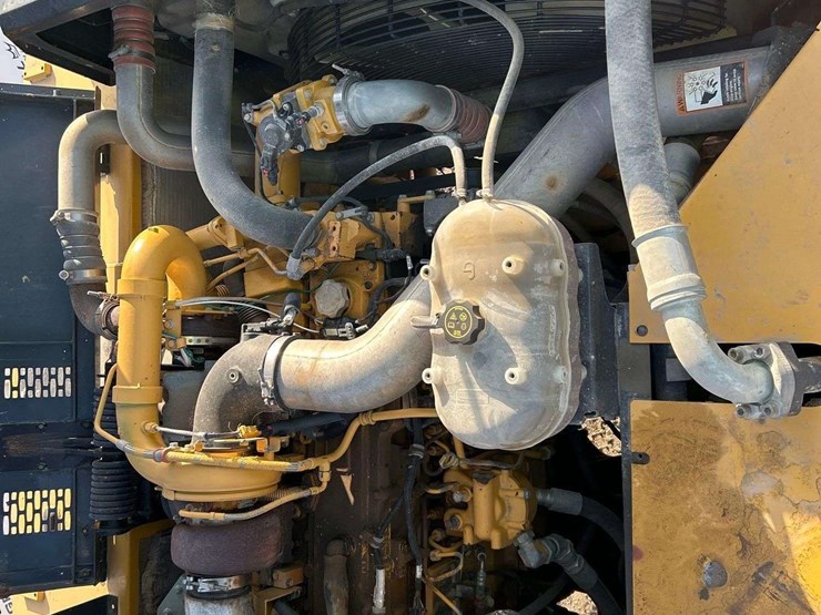 2014-john-deere-350g-hydraulic-excavator-image-12