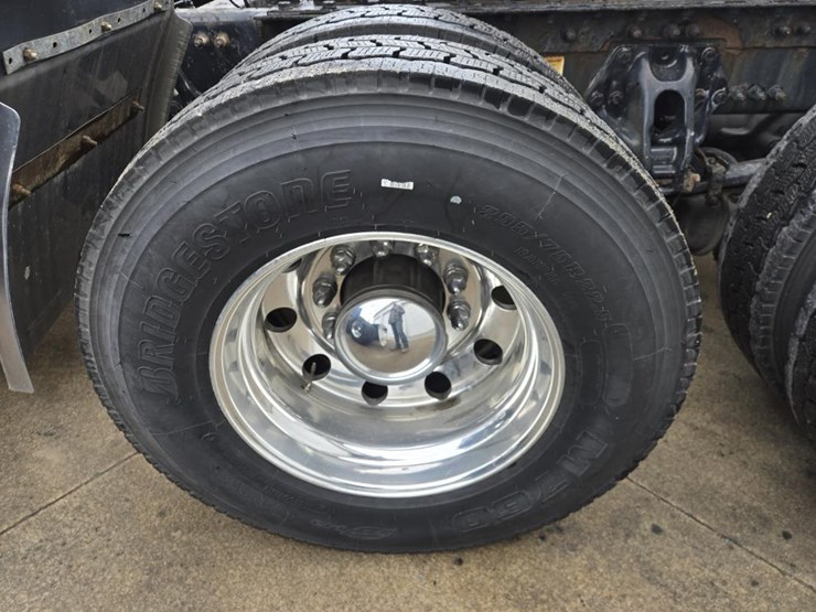 2018-kenworth-t680-image-80