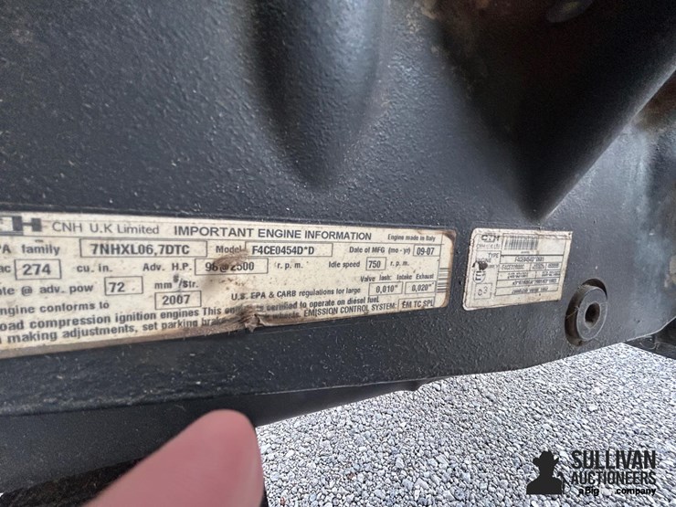 2007-new-holland-tl100a-image-2