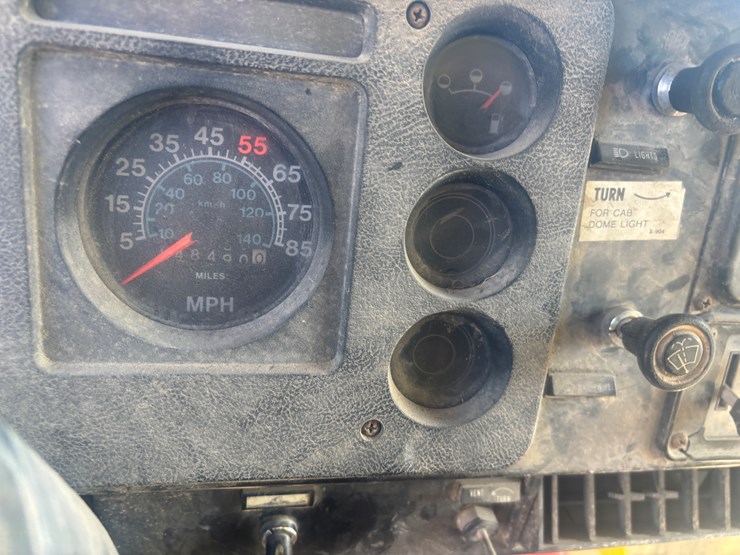 1985-international-9-image-27