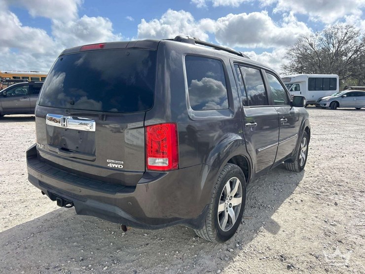 2013-honda-pilot-image-3