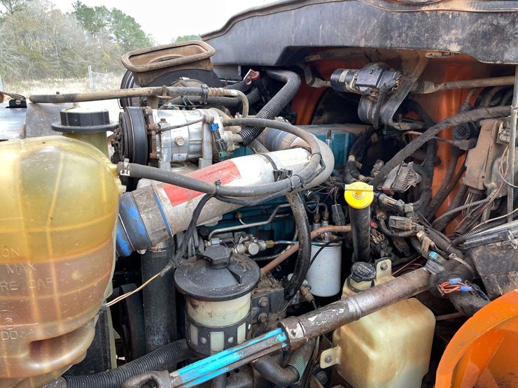 2003-international-durastar-4300-image-7