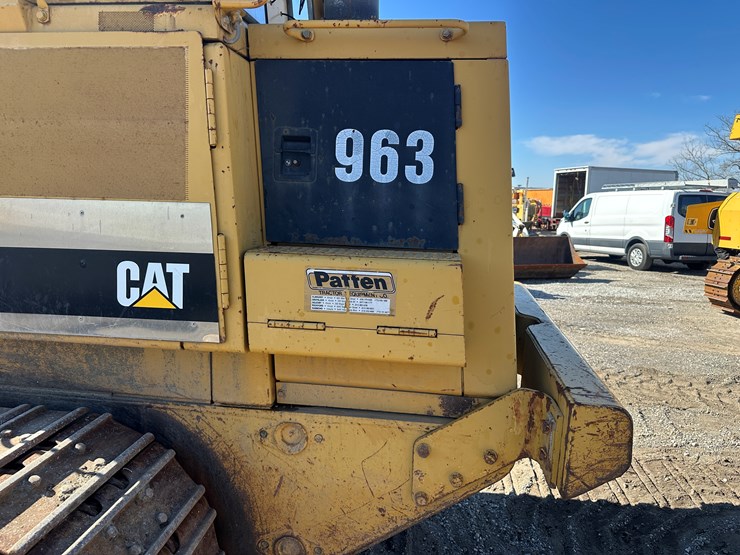 caterpillar-963-image-11