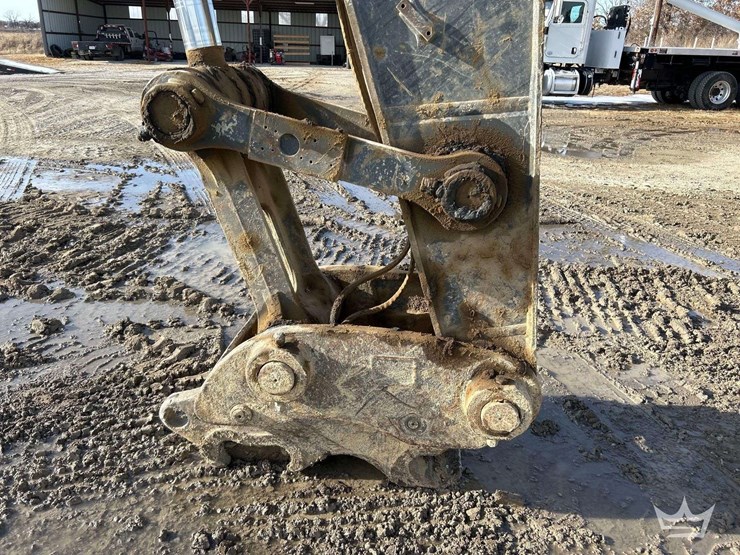 2014-john-deere-350g-hydraulic-excavator-image-22